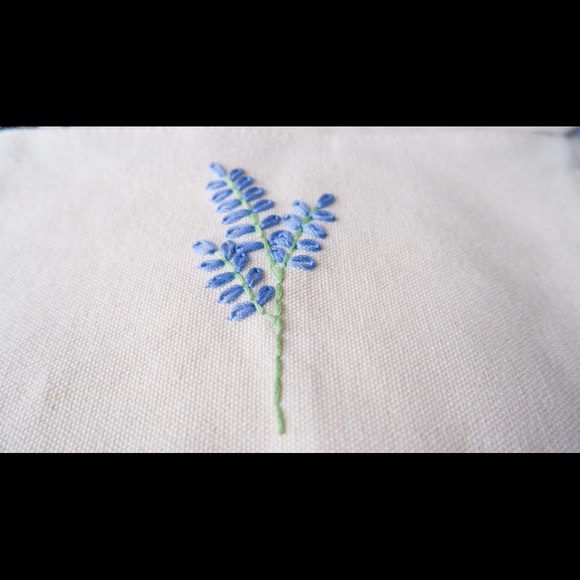 Lavender embroidered coin purse, cosmetic bag, canvas make up bag, pencil case - Picture 2 of 3